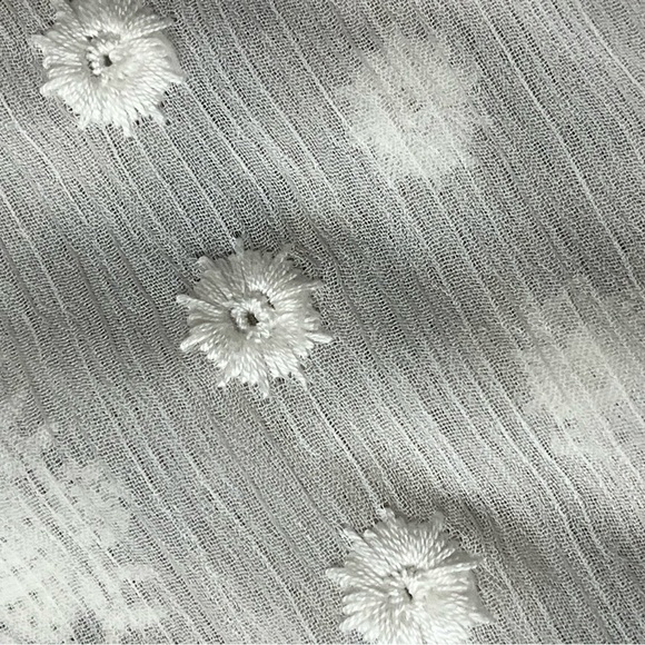 Olive+Oak Romantic Sheer White Blouse Embroidery Long Sleeve Flow Boho Chic XS - Picture 10 of 11